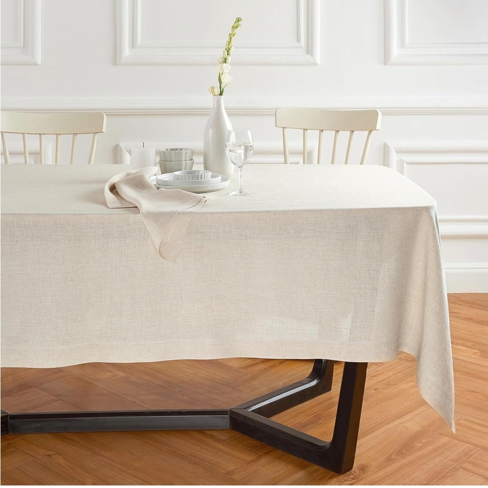 NWOT Linen Tablecloth